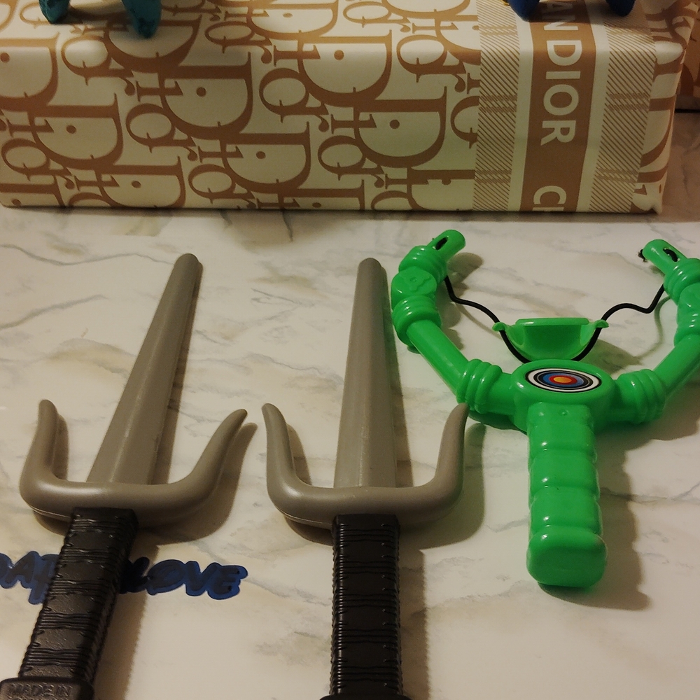 Toys - Picture 6 of 8